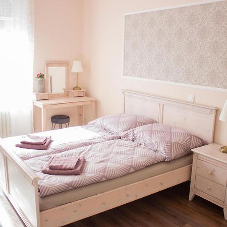 Black Stilt Apartments B3 Дебрецен Екстериор снимка